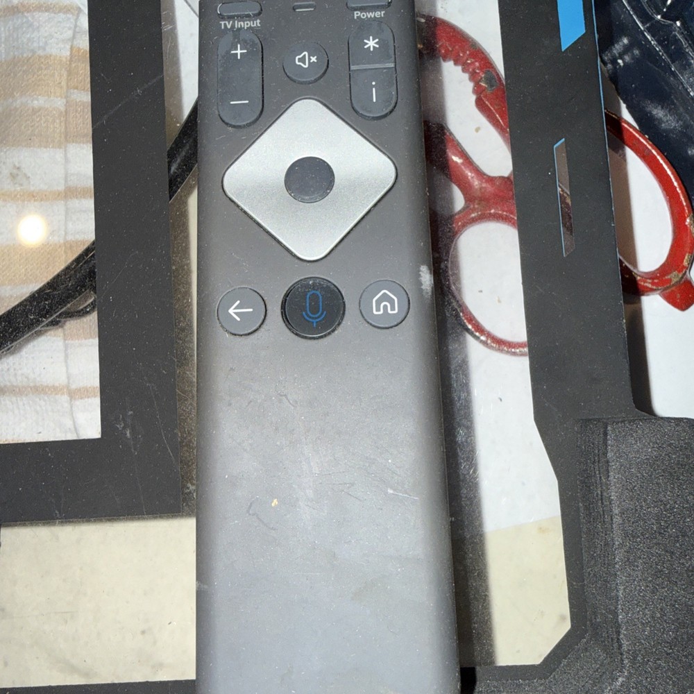 Comcast / Xfinity ~ XR16 Voice Remote ~ Fully Functional; Pristine Condition