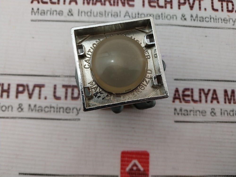 Cutler-Hammer 0277 Push Button Indicating Light