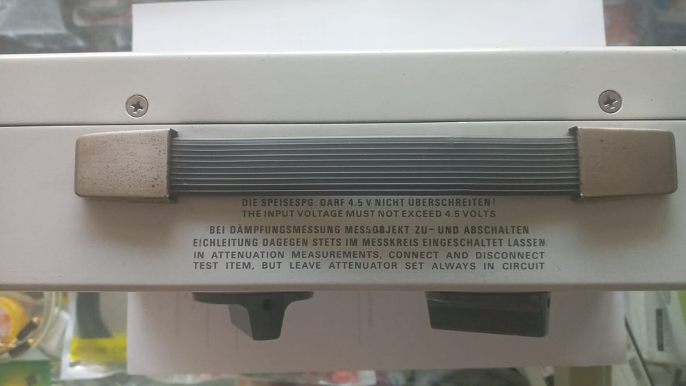 ROHDE & SCHWARZ UHF VARIABLE ATTENUATOR 2 GHz 140dB fully tested