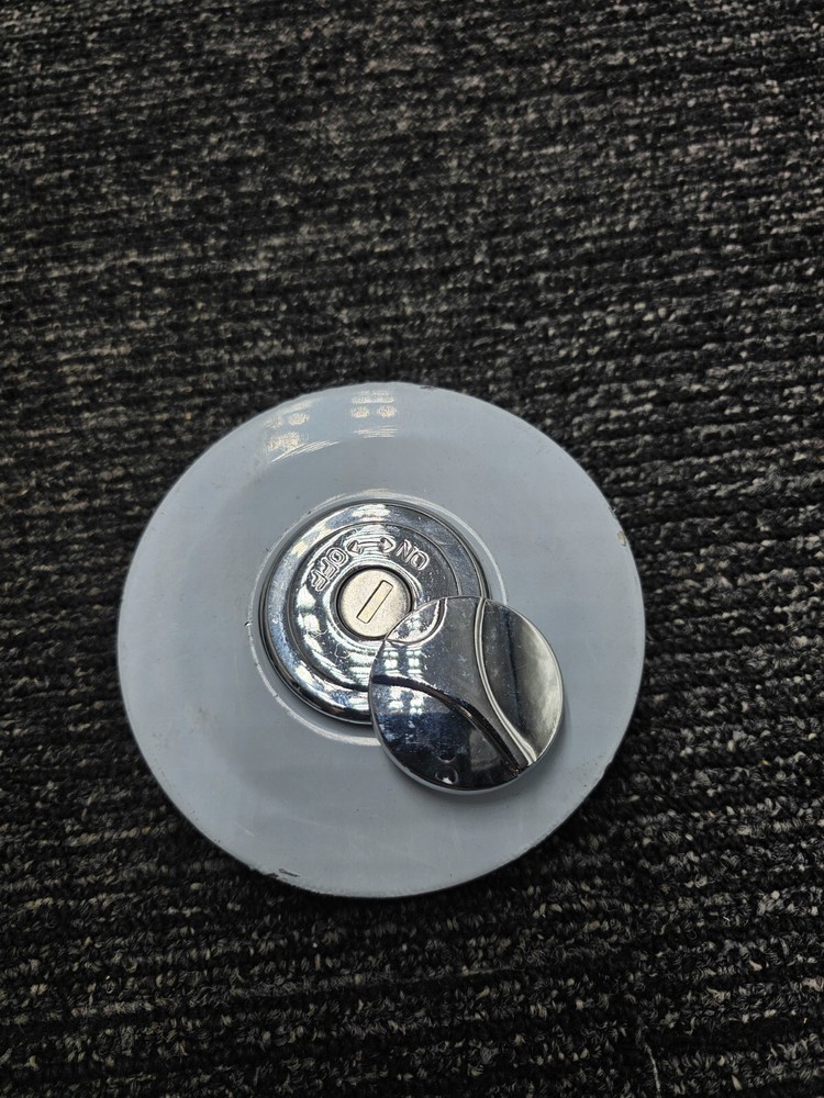 Sany Fuel Tank Cap *NO KEY