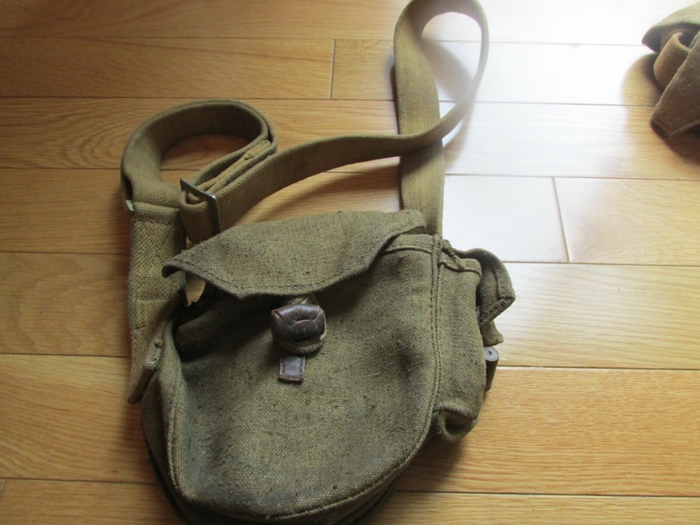 SOVIET RUSSIAN AUTHENTIC POUCH WITH LOOP! RARE! WITH SLING!! COOL & SEXY!