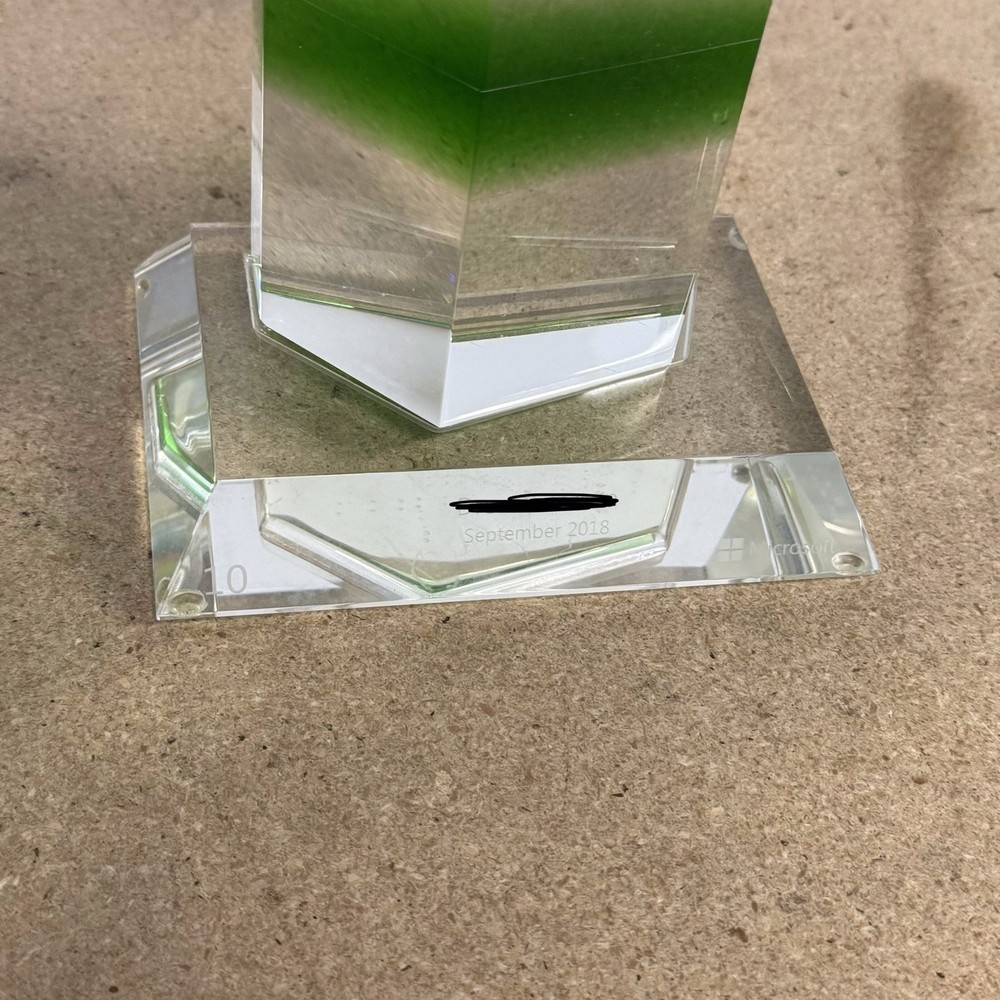 Microsoft 10 Year Employee Service Award Crystal Statue Computer 2018 Award