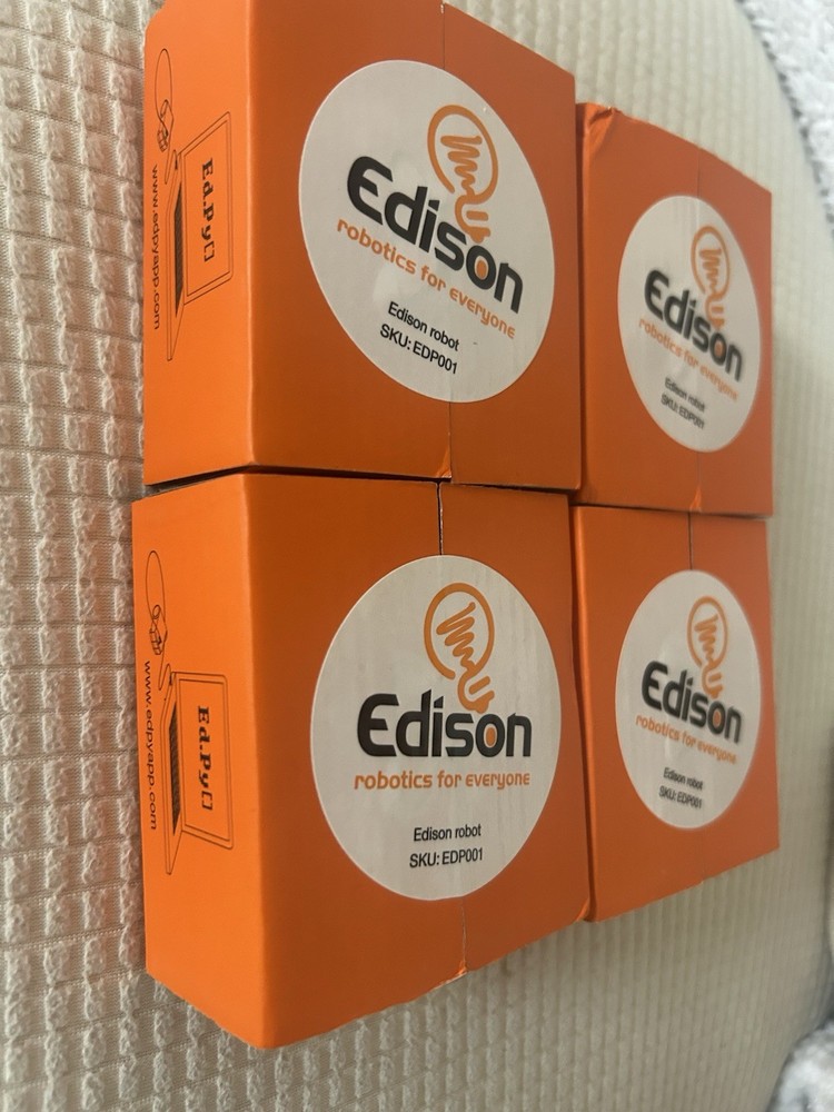 4 Sealed new Coding Edison Robot STEM