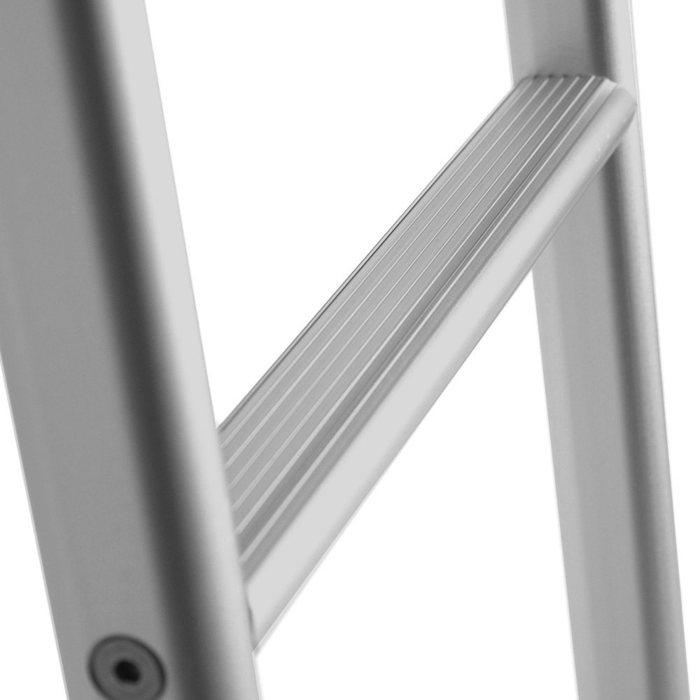 Vantech L007W Straight Rear Access Ladder