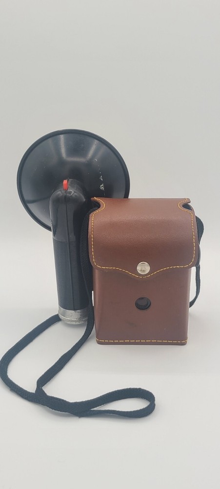 Vintage  Argus Seventy-Five Camera w/Flash & Case.