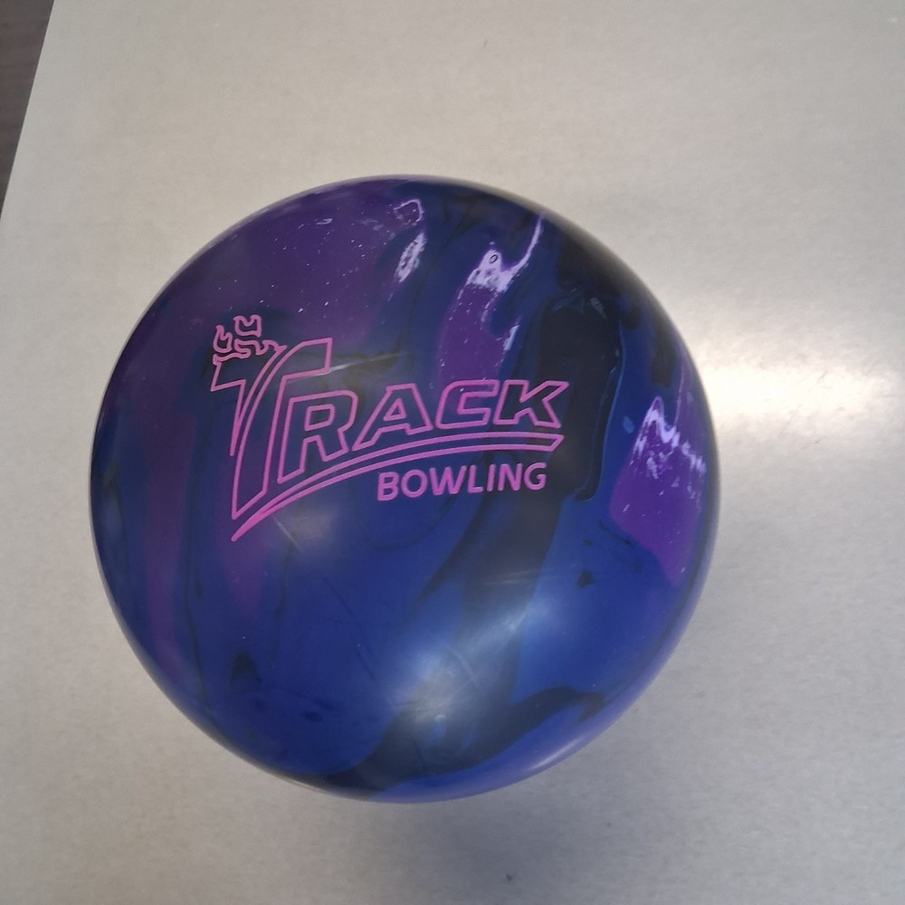 Track Theorem Solid Bowling Ball 14 lb NEW IN BOX! #146