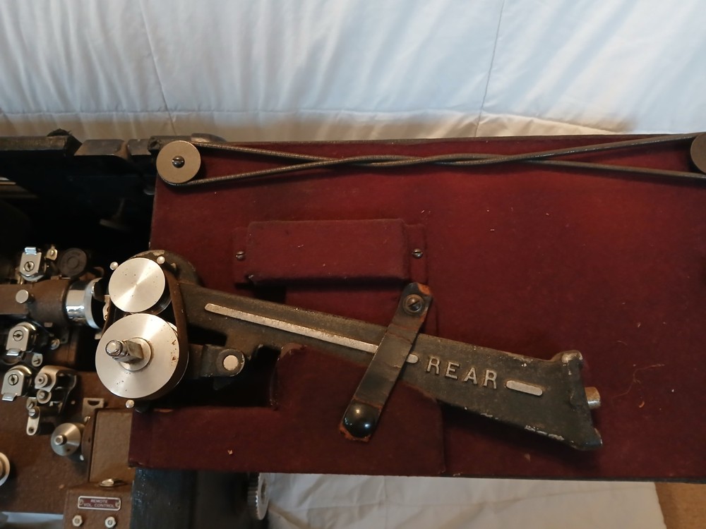 Bell & Howell 16mm Filmosound 156A Projector Model A UNTESTED AS IS