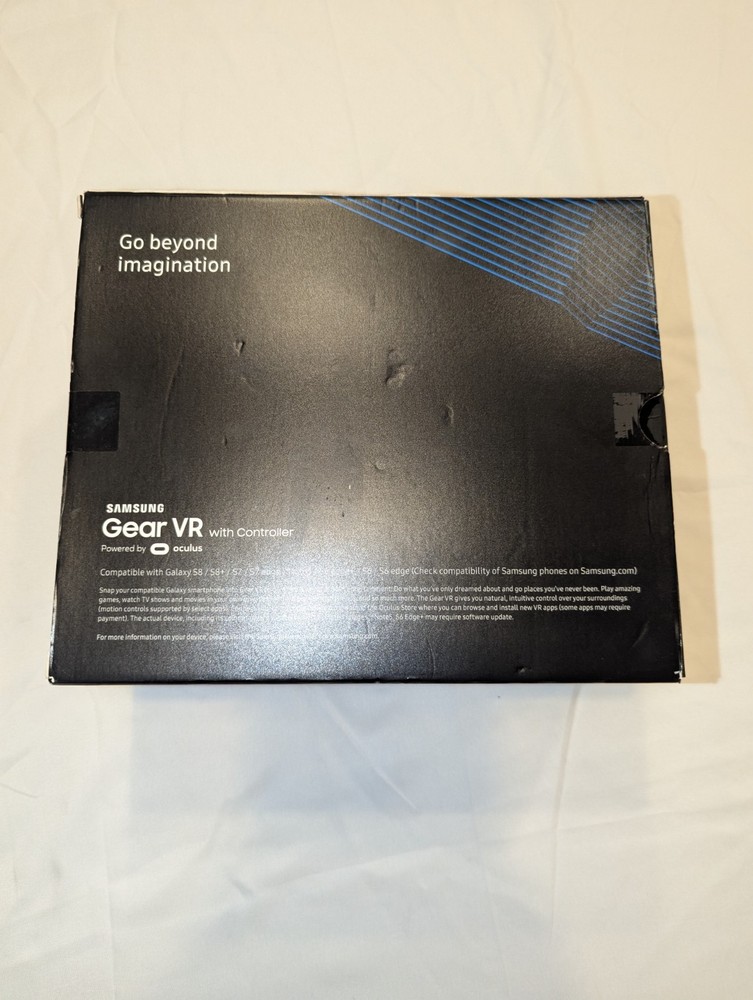 Samsung Gear VR SM-R324 With Controller