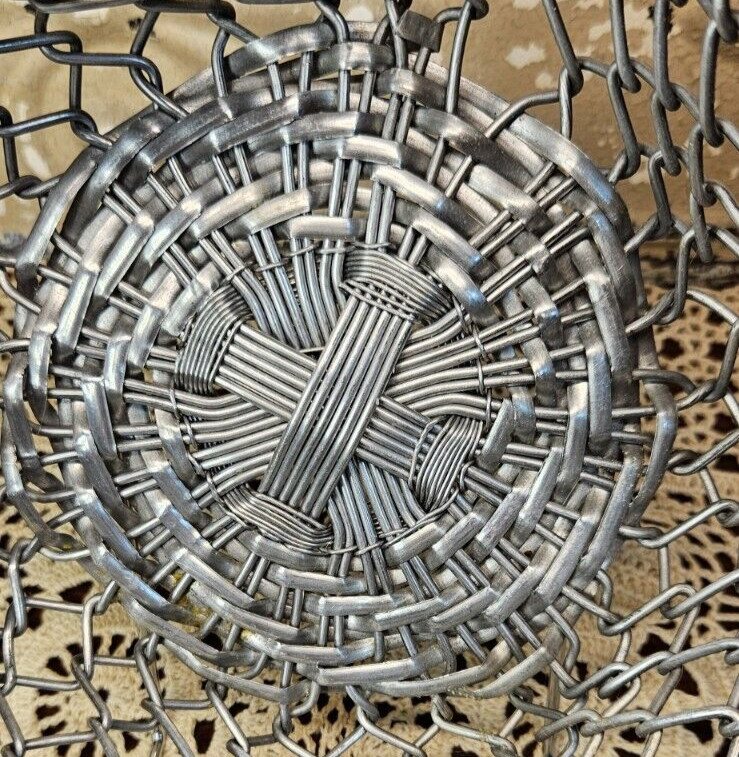 Decorative Star Shape Metal Chain Link Bread Fruit Basket