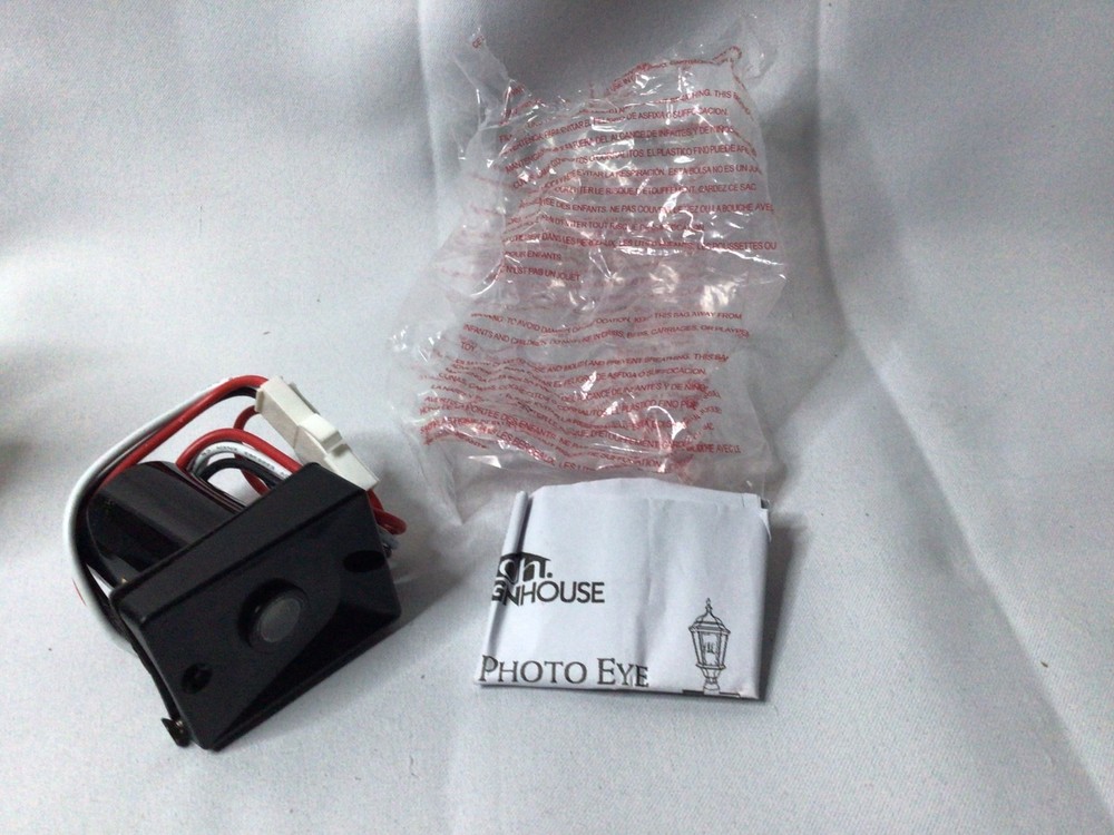 Replacement Dusk to Dawn Sensor for Outdoor Pole Lights - Automatic On/Off Light