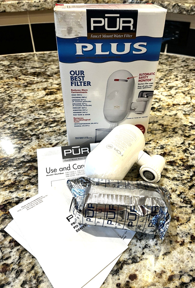 PUR PLUS Faucet Mount Water Filtration System White And Replacement Filter NIB