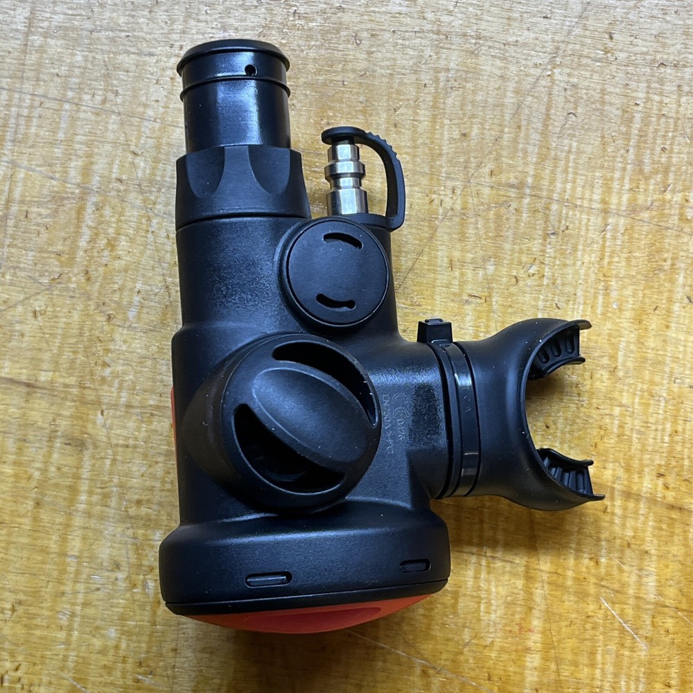 Atomic Aquatics SS1 Safe Second - Red - Regulator/Inflator Combo