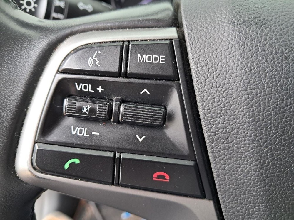 ELANTRA 2017 Glove Box 4918862
