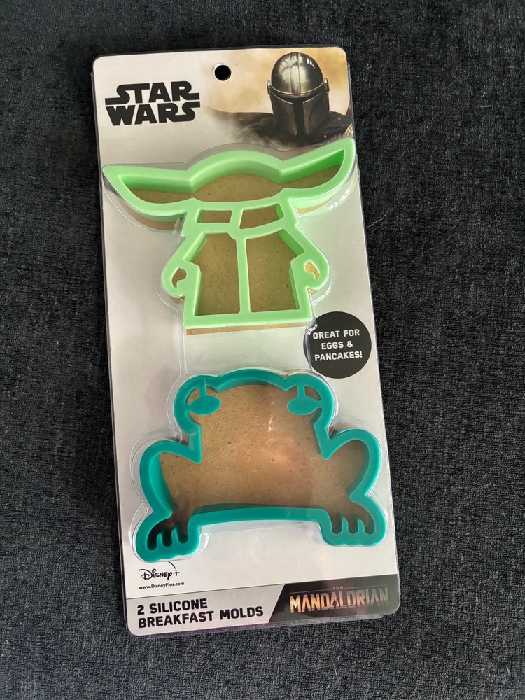 Breakfast Molds Disney Star Wars Mandalorian New