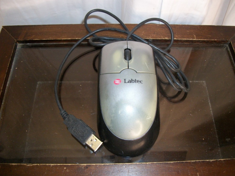 Labtec Mouse USB Connector, Scroll Wheel, Black and Silver USED