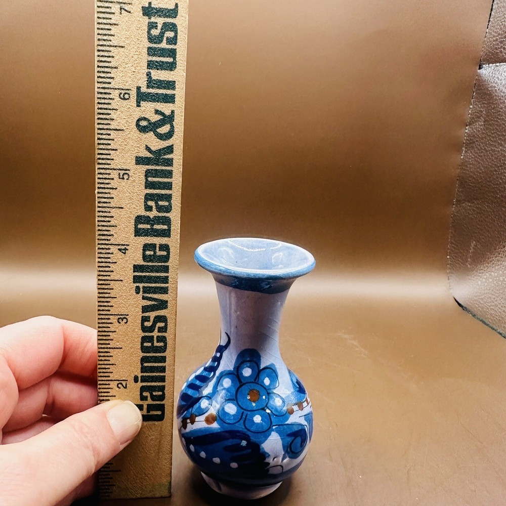 Bud Vase Clay Pottery Blue signed small handpainted