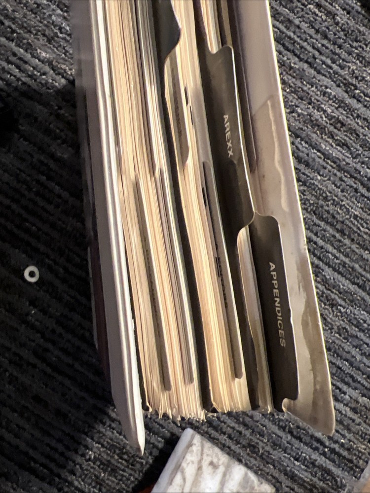 RARE Commodore Amiga Using The System Software Manual