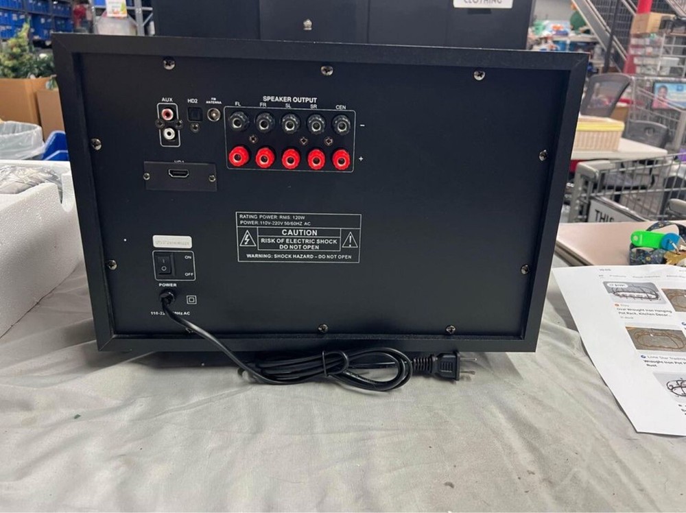 Quattro-audio model qt-157. Open Box. Never Used ✅✅✅