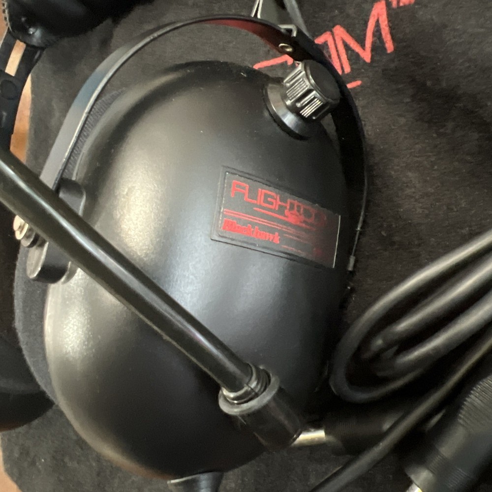 FLIGHTCOM BLACKHAWK 5DX AVIATION HEADSET NICE CONDITION