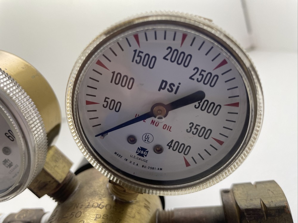 Vintage Oxygen Gauge Steampunk Art Craft Decor