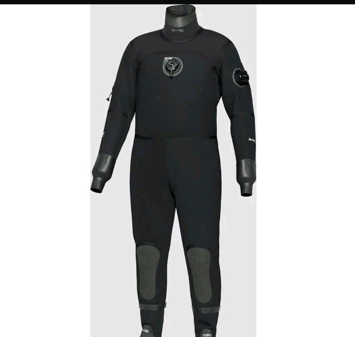Bare D6 Pro Dry,  Suit Diving