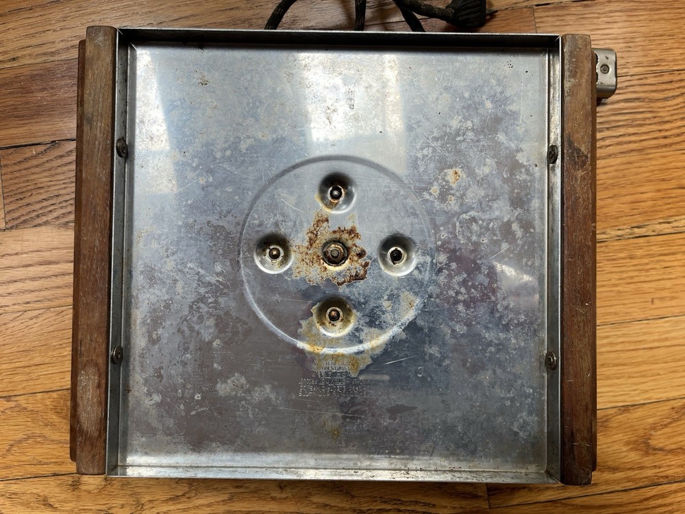 Vintage waffle maker