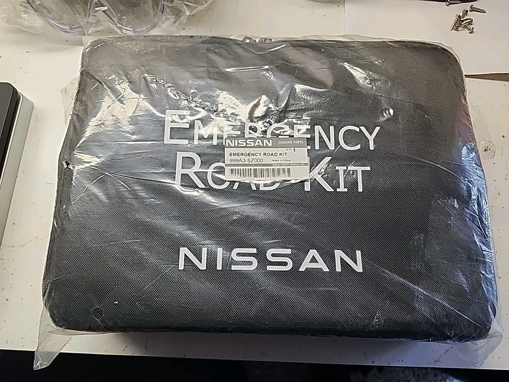 nissan emergency road kit
