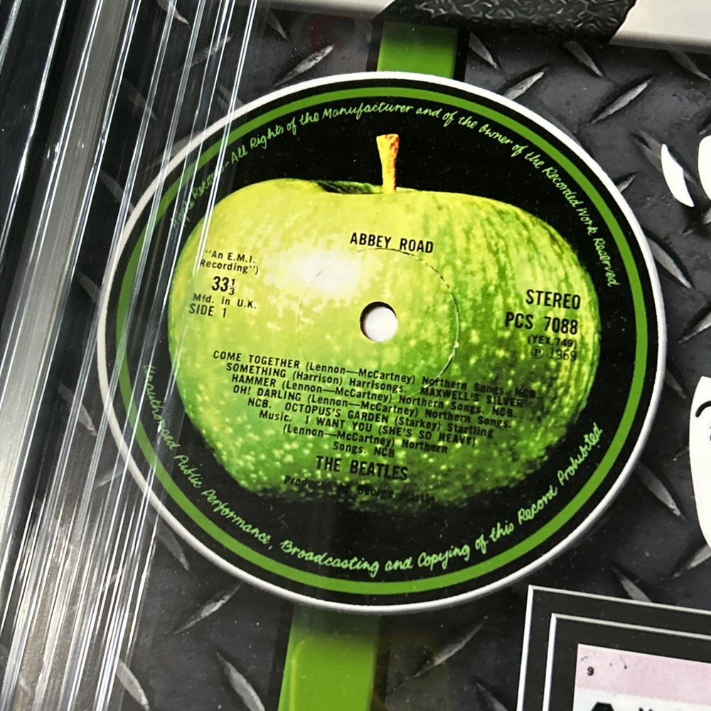 BEATLES FRAMED PIECE REPLICA CHECK 35x23