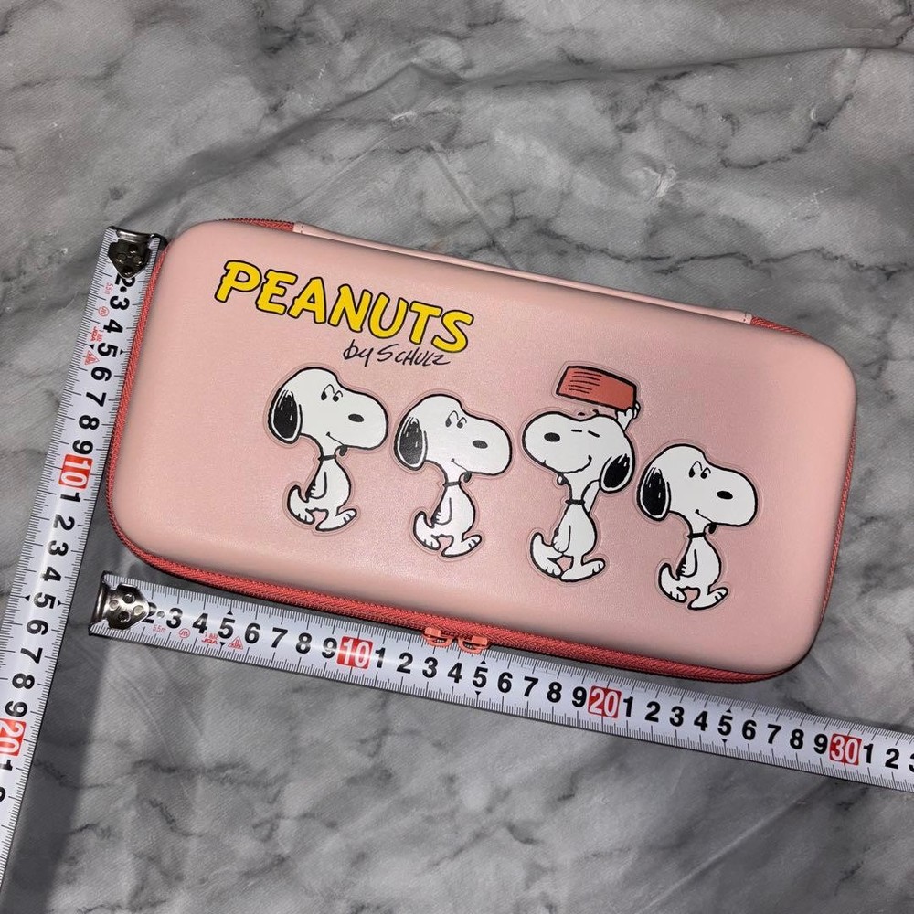 Snoopy Gadget Case
