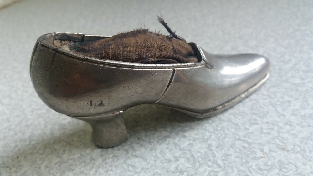 VINTAGE SILVER PLATED BOOT / SHOE PIN CUSHION  --DAMAGED