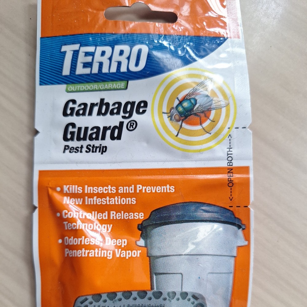 TERRO T800 Garbage Guard Trash Can Insect Killer