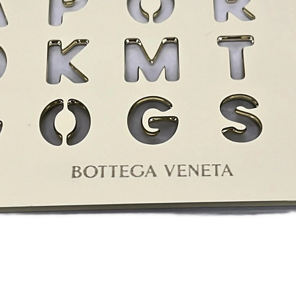BOTTEGA VENETA - Gold Hardware Accessory