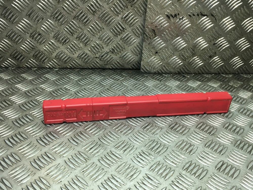 AUDI S3 8V 2012-2018 WARNING TRIANGLE