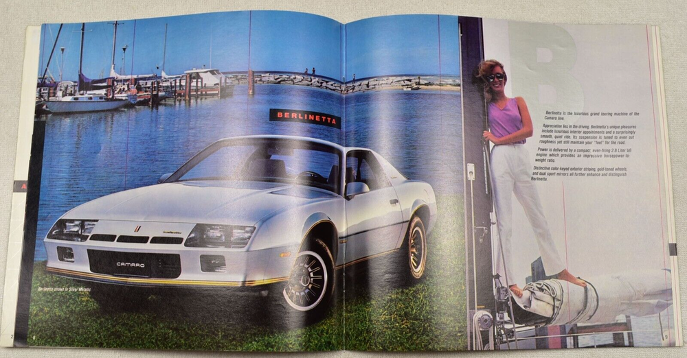 1982 CHEVROLET CAMARO SALES BROCHURE