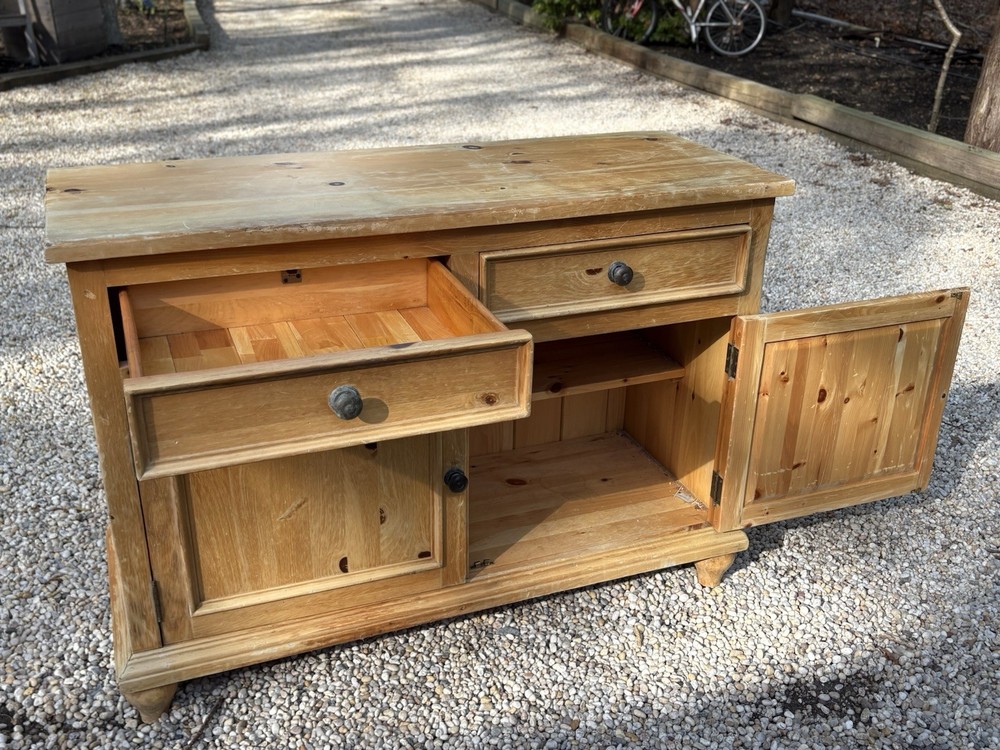 SOLID WOOD PINE