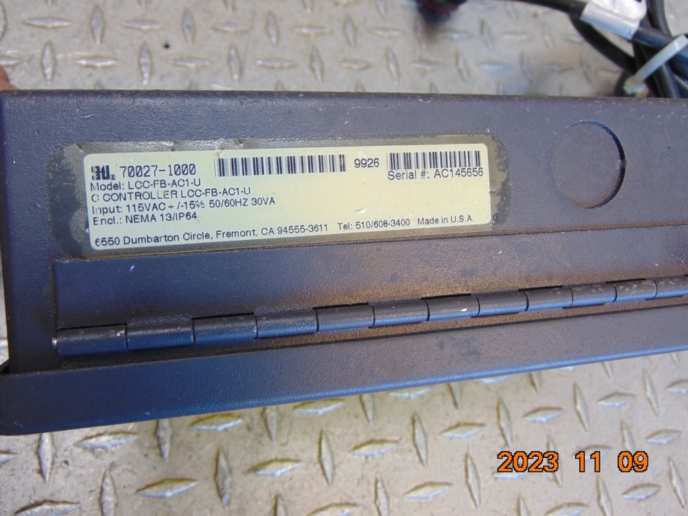 STI LCC-FB-ACI-U / 70027-1000 LIGHT CURTAIN CONTROLLER 28498-0010