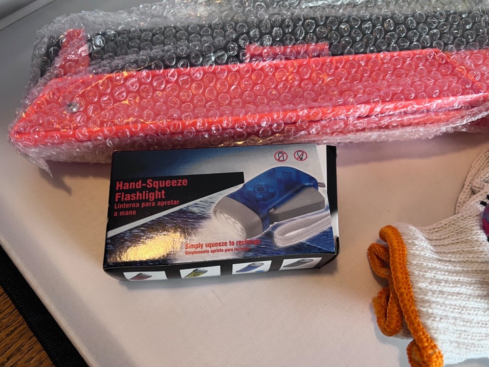 Hyundai Roadside Assistant kit