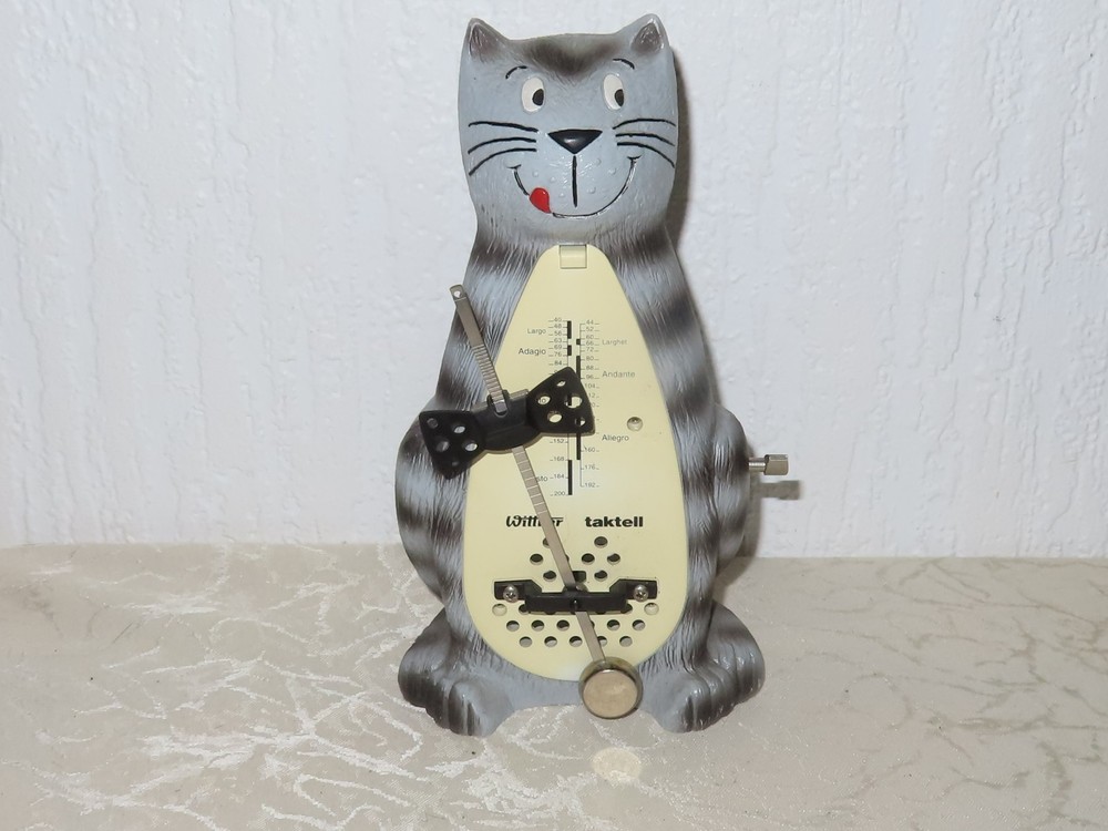 Metronome Wittner Cat Clock!