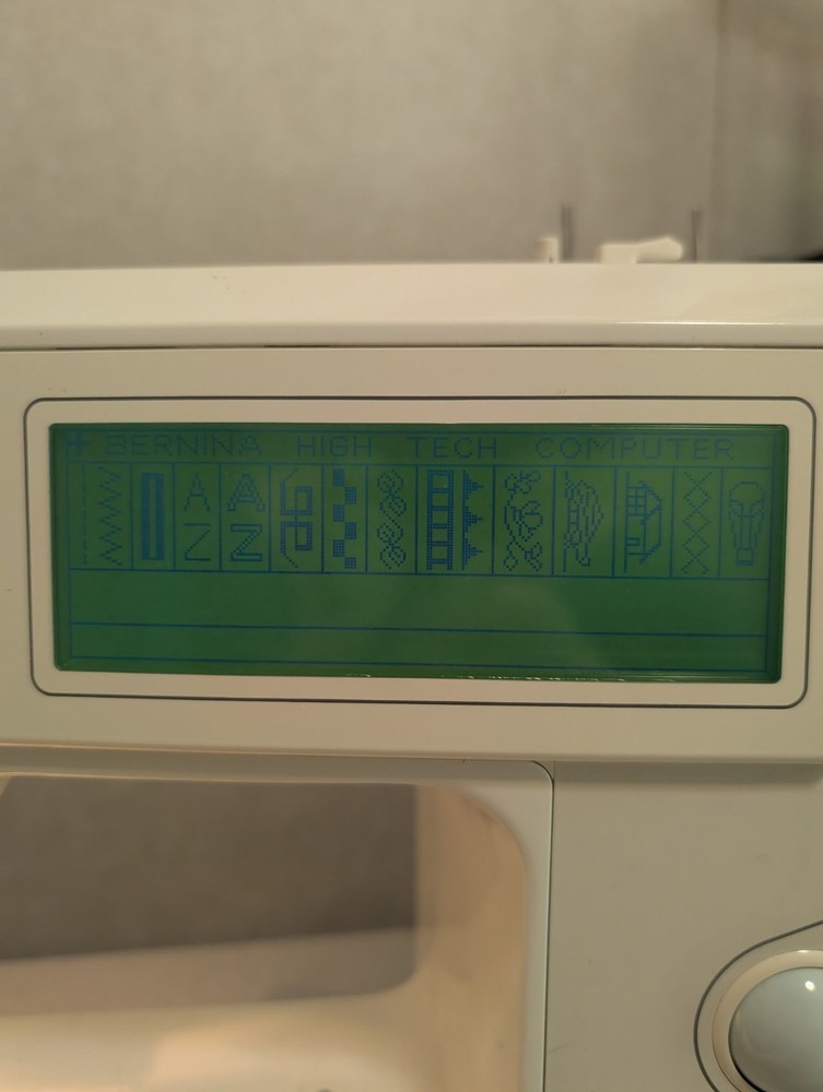 Bernina 1530 Inspiration sewing machine Great Condition