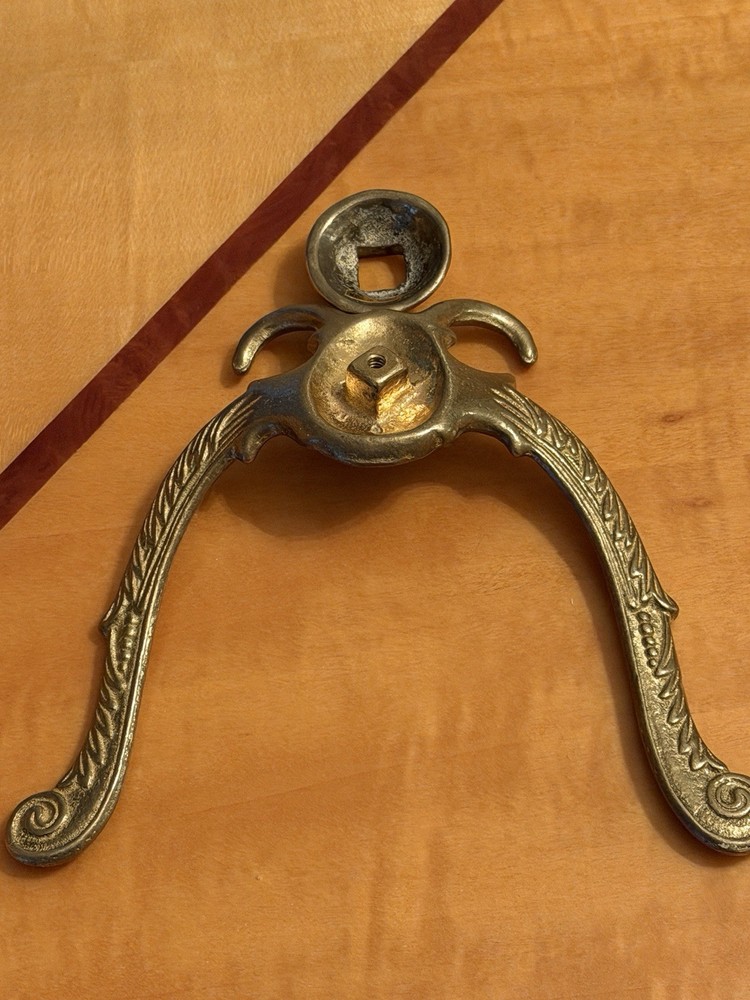 Vintage Victorian-Style Solid Brass Lion Head Double Coat Hook.