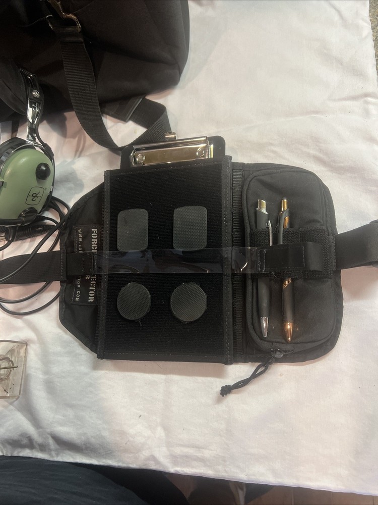 DAVID CLARK H10-13.4 STUDENT PILOT HEADSET KNEEBOARD BAG E6B FUEL SAMPLER WWSHIP