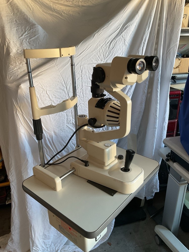 Topcon Sl-4ED Slit Lamp