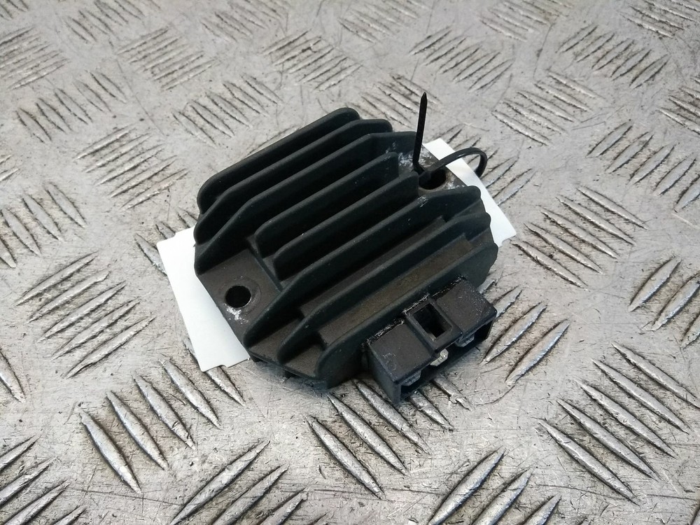 2008 GILERA RUNNER 200  RECTIFIER REGULATOR