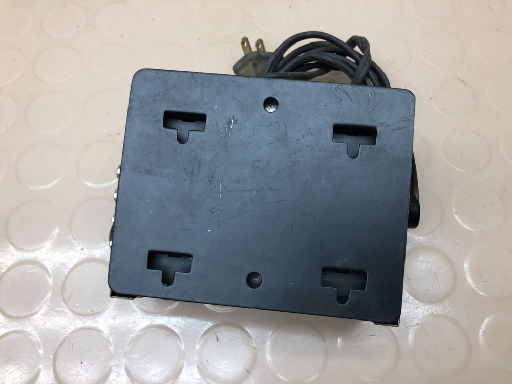 MRC Trainpack Model 100 HO Gauge Hobby Transformer - Untested
