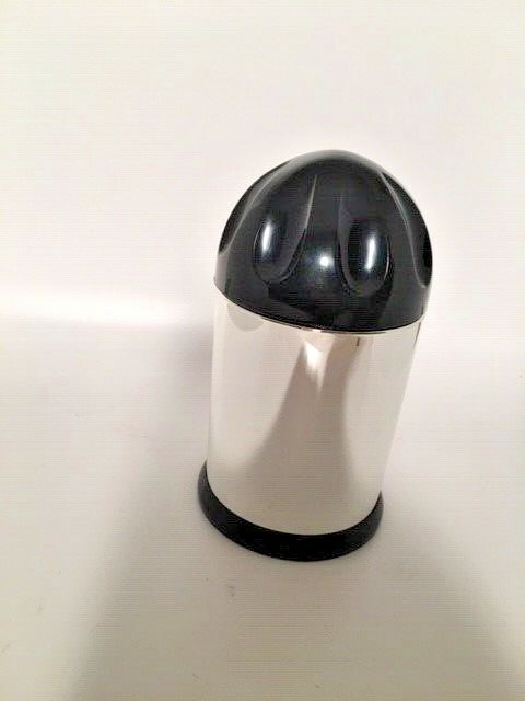 New Versa Grater Grinder Candy Nuts Cheese Cookies and More Kitchen Tool
