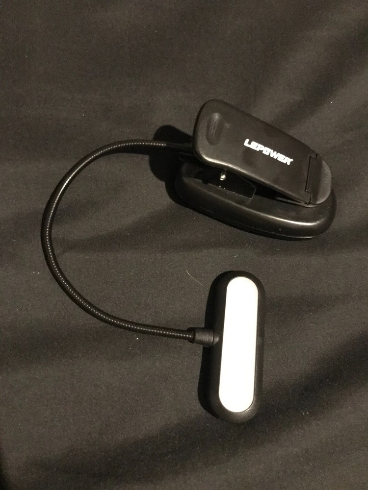 LEPOWER Book Light Dimmable, Lightweight Reading Light, No Batteries, Tested