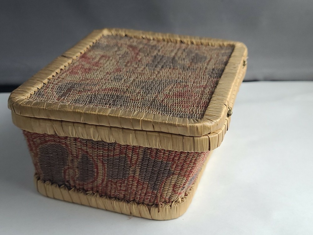 Vintage Small Asian Style Basket