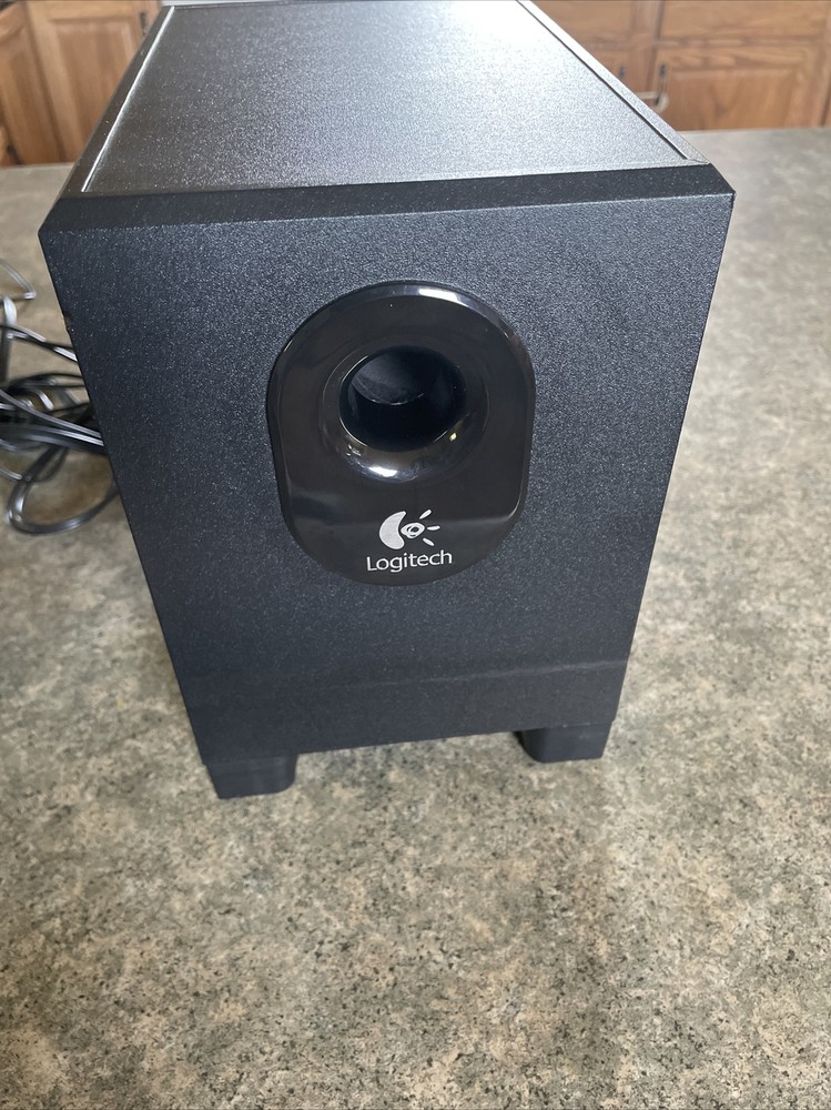Logitech X -240 Computer 4 Piece Speaker System with Subwoofer Tested
