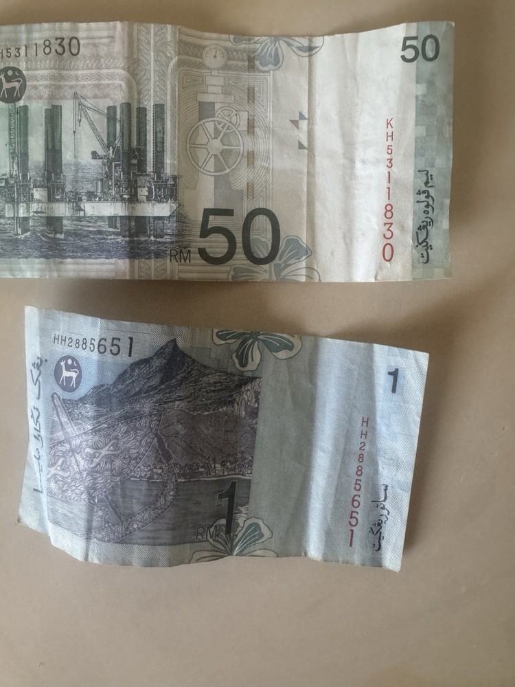 MALAYSIA 50 & 1 Ringgit 2000s Scarce Circulated