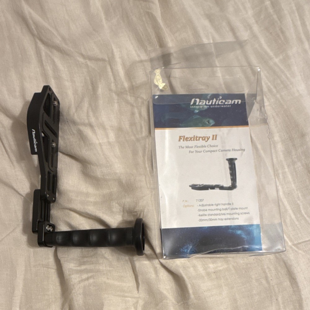 Nauticam Flexitray II Adjustable Right Handle Underwater Camera Tray